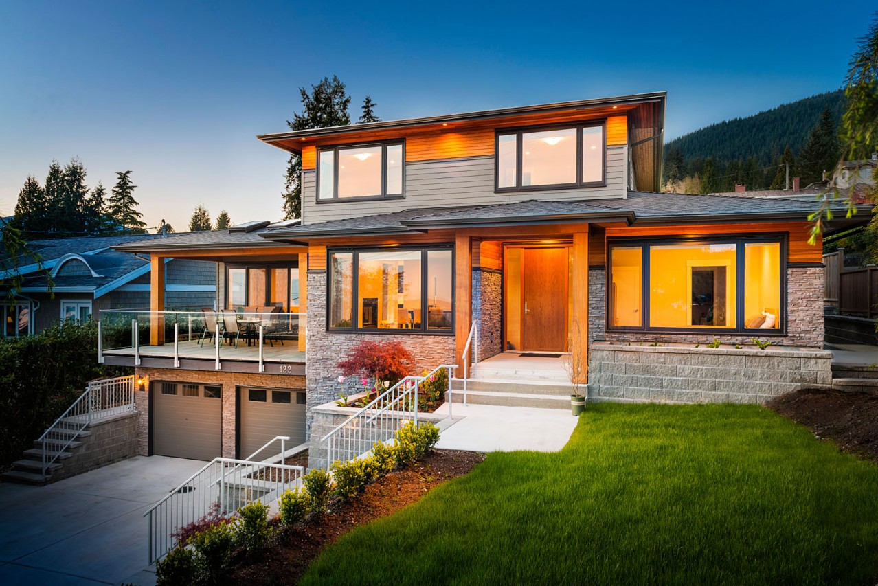 Upper Lonsdale Custom Home North Vancouver 
