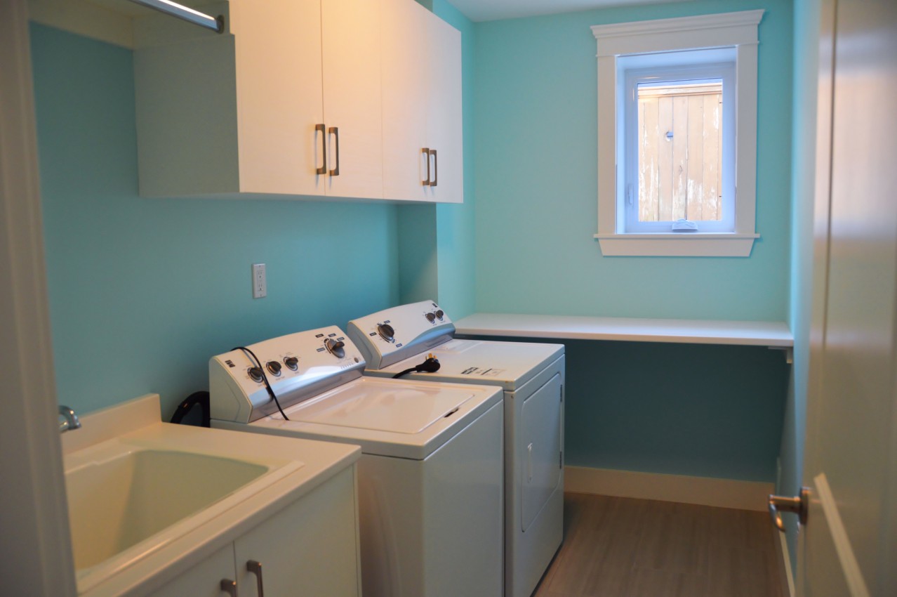 Laundry Room 1